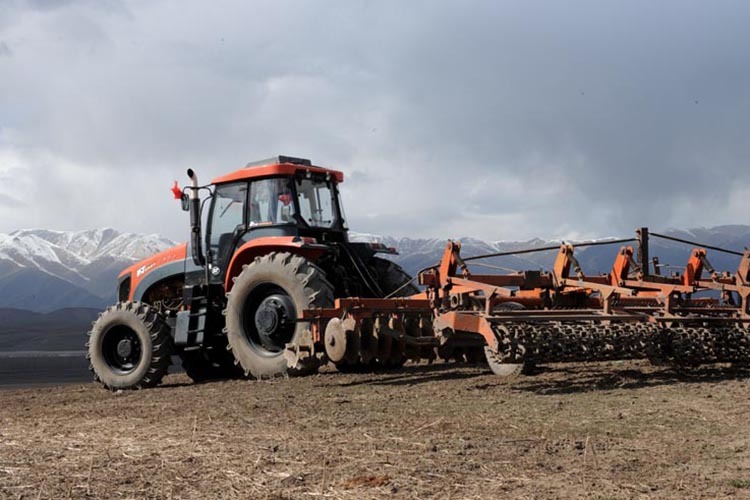 جرار جديد XCMG Factory KAT1204 Farm Tractor 4x4 Agriculture Machinery Tractors for Sale Price: صور 5