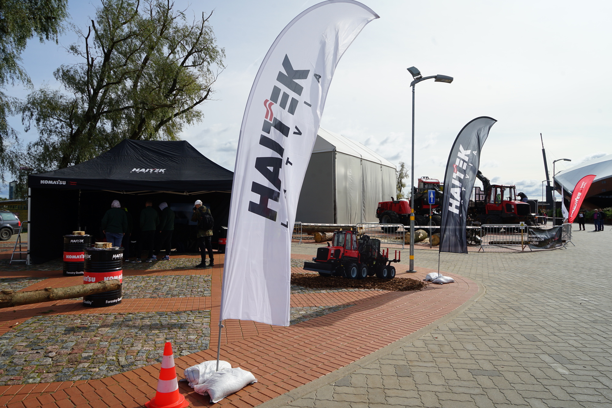 SIA "Haitek Latvia" - ملحقات - سنة: 2015 undefined: صور 23