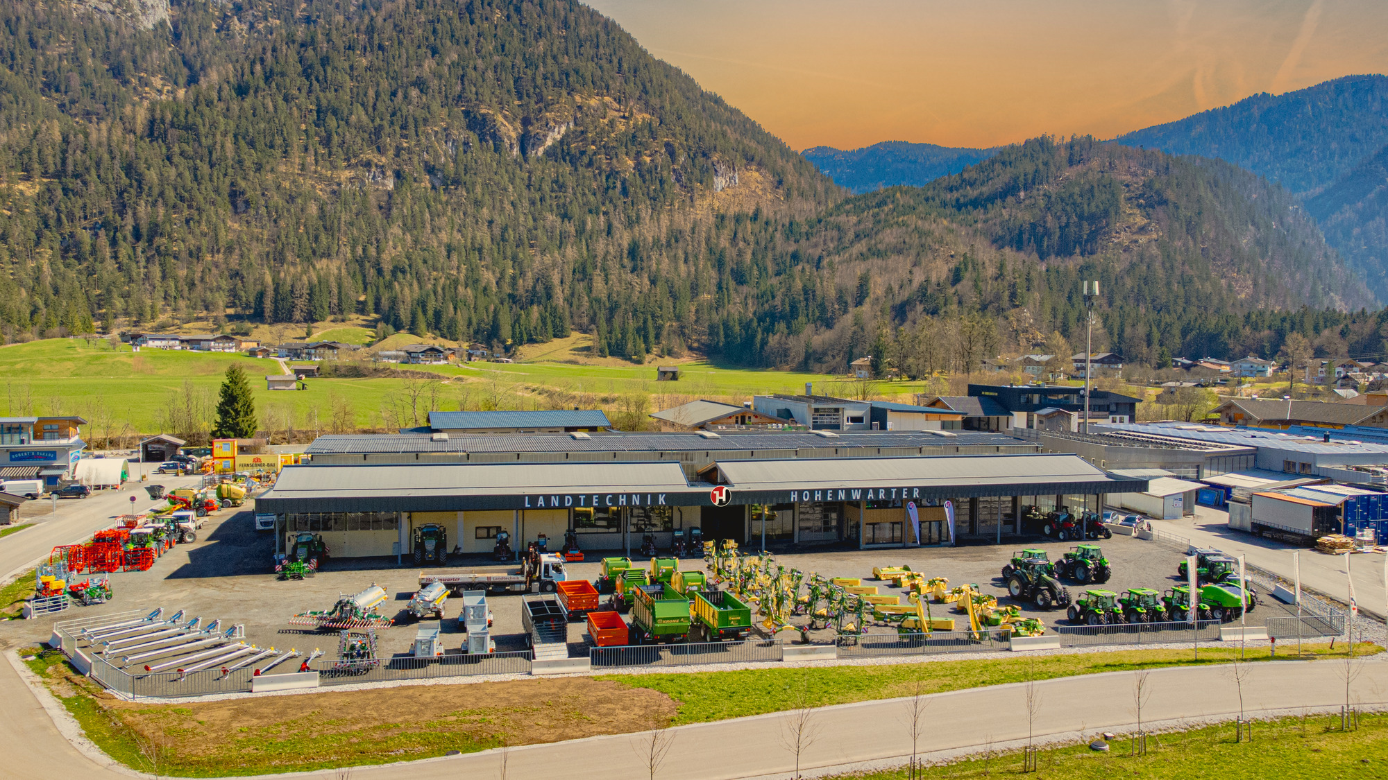Landtechnik Hohenwarter GmbH undefined: صور 2