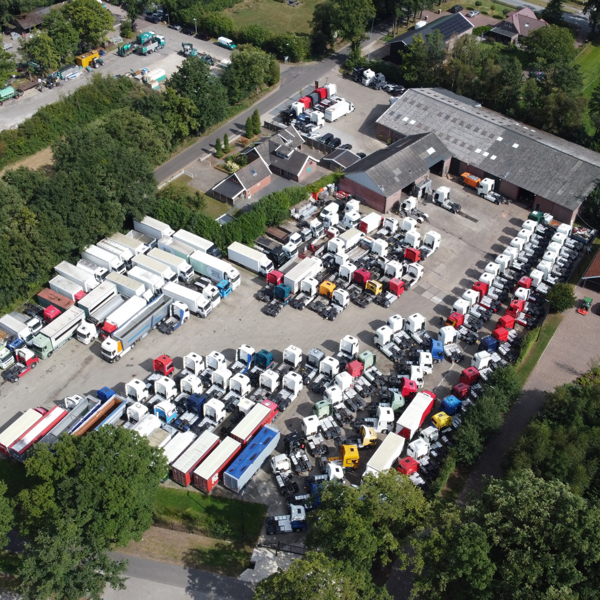 Hesselink Trucks B.V. - الشاحنات الصغيرة IVECO - علبة السرعة: علبة التروس اليدوية, مكيف undefined: صور 7