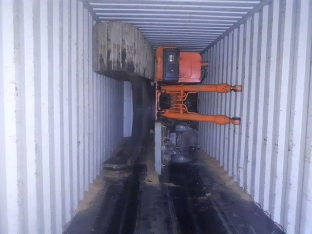 NEPHIN TRACTORS & MACHINERY LTD - آلات البناء undefined: صور 9