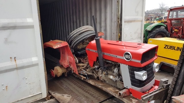 NEPHIN TRACTORS & MACHINERY LTD - آلات البناء undefined: صور 11