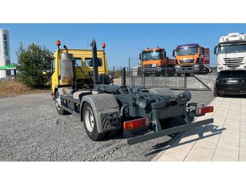 شاحنة ذات الخطاف Mercedes-Benz 1318 1218 Abrollkipper Mercedes-Benz 1318 1218 Abrollkipper: صور 5