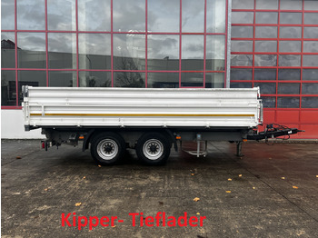 قلابة مقطورة