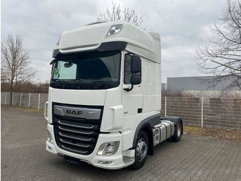 شاحنة جرار DAF XF 480