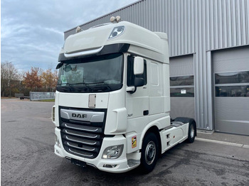 شاحنة جرار DAF XF 480