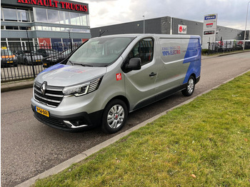 فان المدمجة RENAULT Trafic E-Tech