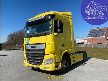 شاحنة جرار DAF XF