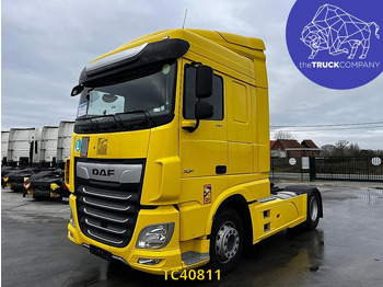 شاحنة جرار DAF XF