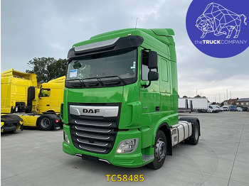 شاحنة جرار DAF XF