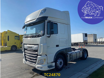شاحنة جرار DAF XF