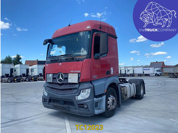 شاحنة جرار MERCEDES-BENZ Actros 1842