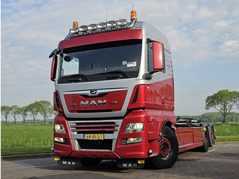 شاحنة ذات الخطاف MAN TGX 26.500