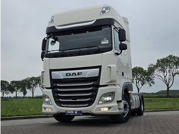 شاحنة جرار DAF XF 480