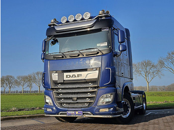 شاحنة جرار DAF XF 530