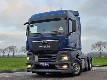 شاحنة جرار MAN TGX