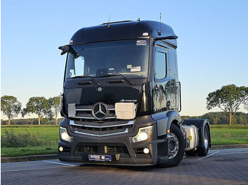 شاحنة جرار MERCEDES-BENZ Actros 1846