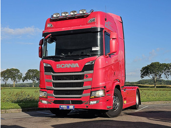 شاحنة جرار SCANIA R 500