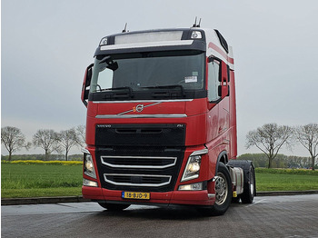 شاحنة جرار VOLVO FH 460