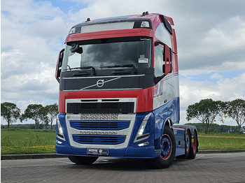 شاحنة جرار VOLVO FH 460