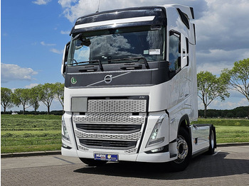 شاحنة جرار VOLVO FH 500