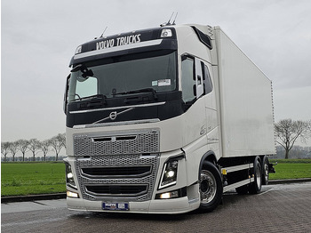 بصندوق مغلق شاحنة VOLVO FH16 750