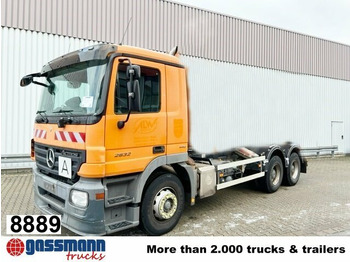 الشاسيه شاحنة MERCEDES-BENZ Actros 2632