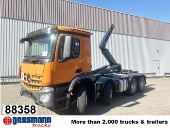 شاحنة ذات الخطاف MERCEDES-BENZ Arocs 3243