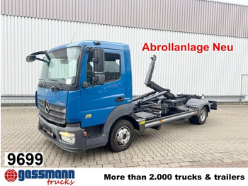 شاحنة ذات الخطاف MERCEDES-BENZ Atego 816