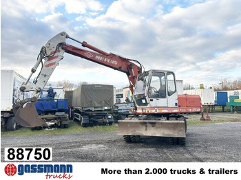 حفارة على عجلات O&K