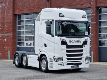 شاحنة جرار SCANIA S 660 V8