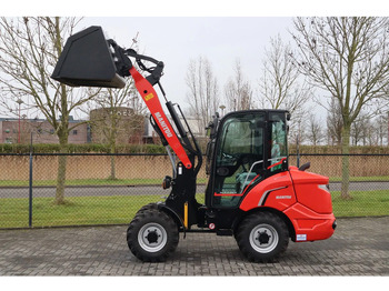 اللودر بعجل MANITOU
