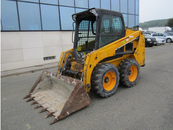 شيول صغير BOBCAT S450