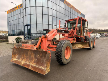 آلة تسوية الأرض CATERPILLAR 120H