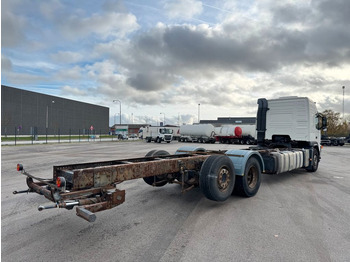 الشاسيه شاحنة Volvo FM340 6x2 Globetrotter Chassis / Fahrgestell: صور 3