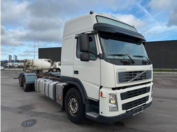 الشاسيه شاحنة Volvo FM340 6x2 Globetrotter Chassis / Fahrgestell: صور 2