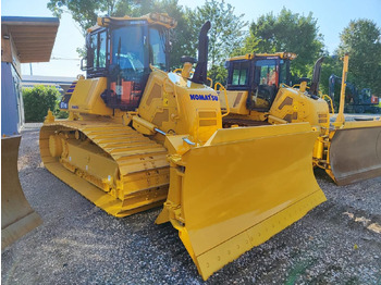 بلدوزر Komatsu D61PX-24E0: صور 3
