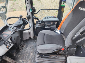 اللودر بعجل Komatsu WA380-8E0: صور 5 اللودر بعجل Komatsu WA380-8E0: صور 5