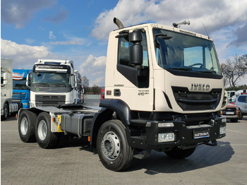 شاحنة جرار IVECO Trakker
