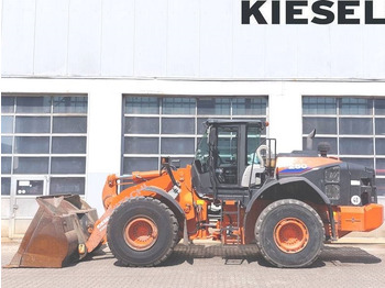 اللودر بعجل HITACHI ZW250