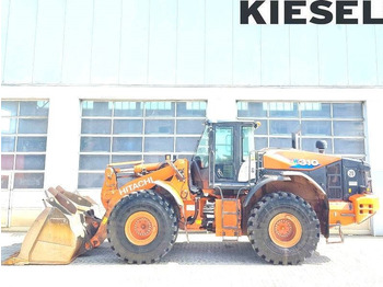اللودر بعجل HITACHI ZW310