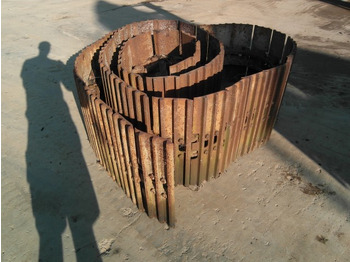 مسارات للحفارات LIEBHERR