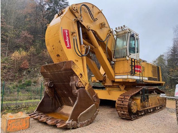 حفارات زحافة LIEBHERR
