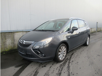 سيارة OPEL