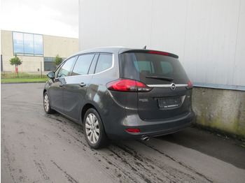 سيارة Opel Zafira Touren: صور 5