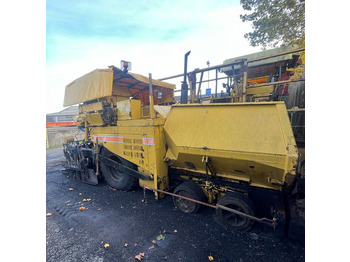 العامل بالقار Caterpillar AP600: صور 2
