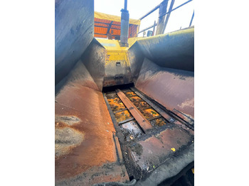 العامل بالقار Caterpillar AP600: صور 5