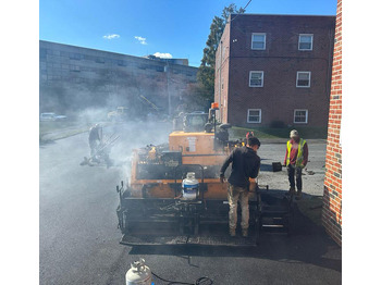 العامل بالقار Leeboy 8500B: صور 4