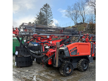تأجير Sandvik Commando DC300Ri Sandvik Commando DC300Ri: صور 2