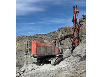 آلة حفر SANDVIK